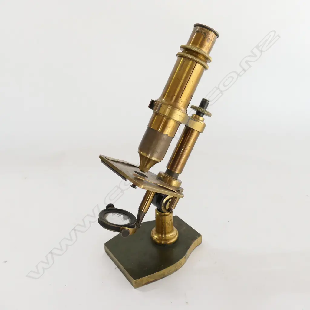 FRENCH 19thC BRASS COMPOUND MICROSCOPE w MULTIPLE LENSES by NACHET, OPTICIEN, RUE SERPENTE, 16, PARIS. MAHOG BOX Image 1++